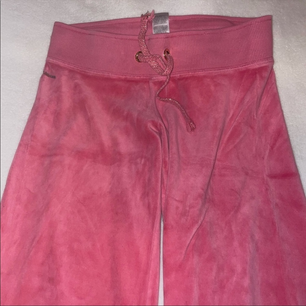 Juicy Couture Pink Velour Pants - Picture 3 of 9